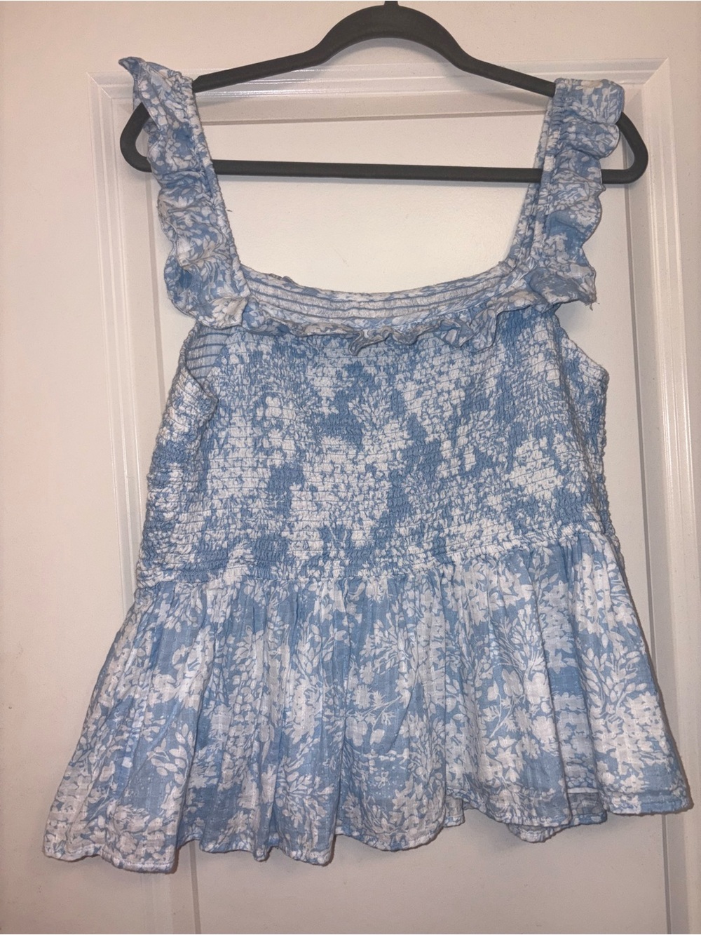 Crown & Ivy Baby Blue Floral Ruched Cotton Tank Top With Ruffles